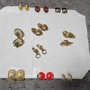 Lot Of Vintage Clip-On Earrings- 10 Pairs